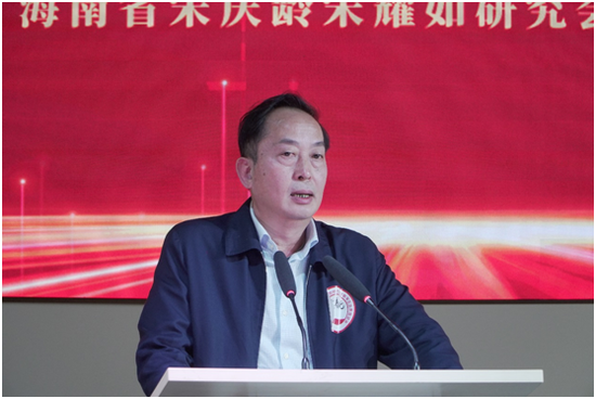 海南春光食品有限公司董事長黃春光。符敦孝攝